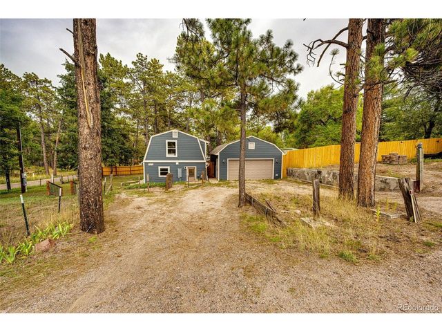 9273 Curtis Rd, Larkspur, CO 80118