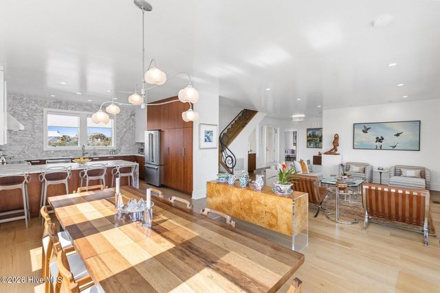 140 Beach Road S, Wilmington, NC 28411