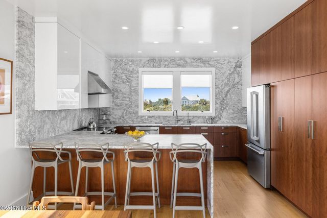 140 Beach Road S, Wilmington, NC 28411