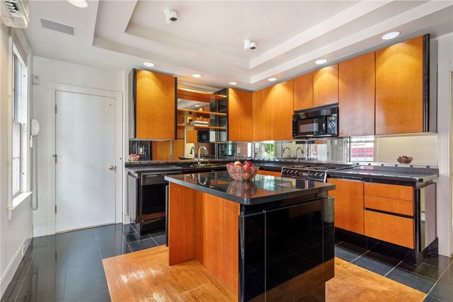 98 Congdon Street, Providence, RI 02906