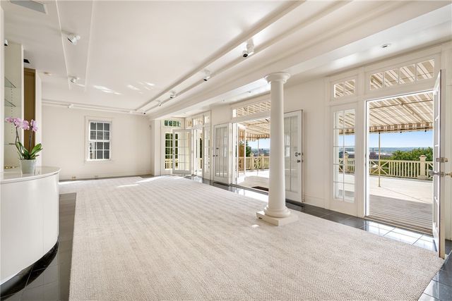 98 Congdon Street, Providence, RI 02906