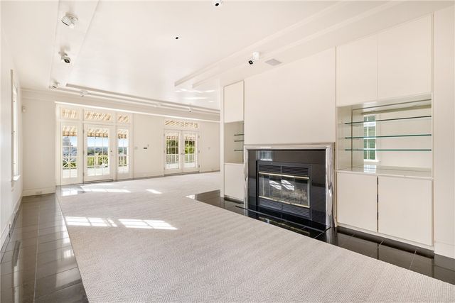 98 Congdon Street, Providence, RI 02906