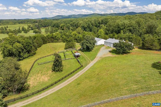 3365 STONY POINT RD, Charlottesville, VA 22911