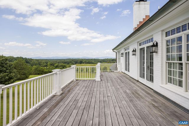 3365 STONY POINT RD, Charlottesville, VA 22911