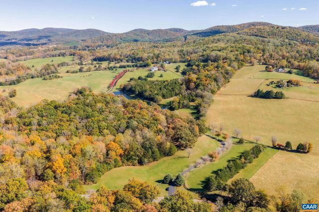 3365 STONY POINT RD, Charlottesville, VA 22911