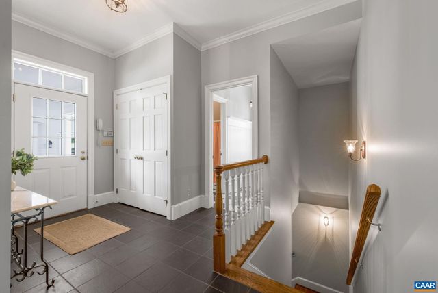 3365 STONY POINT RD, Charlottesville, VA 22911