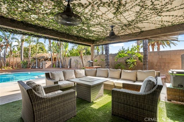 356 E Cumberland, Upland, CA 91786