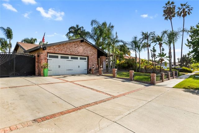 356 E Cumberland, Upland, CA 91786