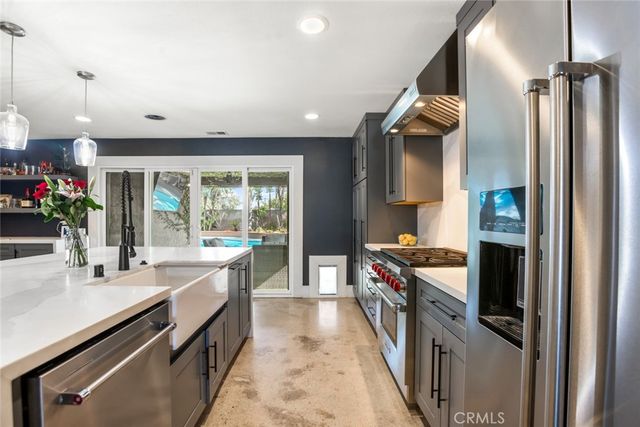356 E Cumberland, Upland, CA 91786