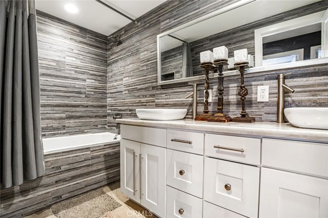 356 E Cumberland, Upland, CA 91786