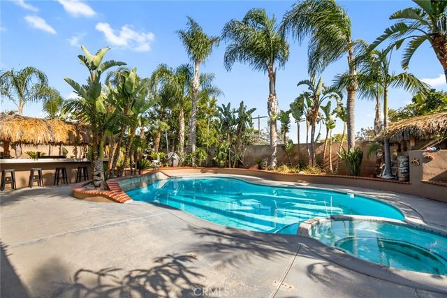 356 E Cumberland, Upland, CA 91786