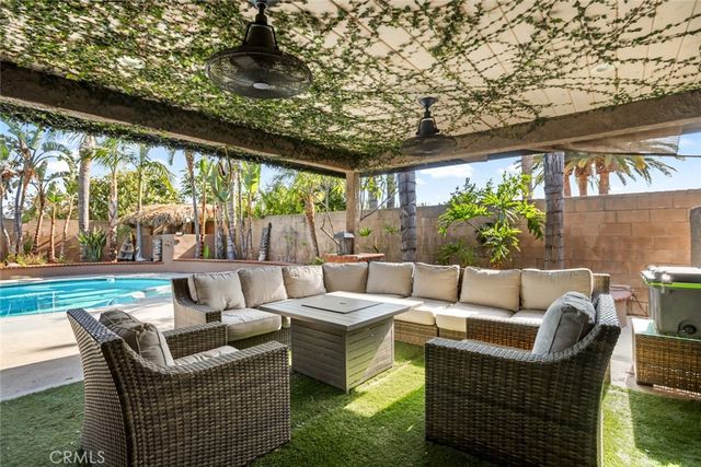 356 E Cumberland, Upland, CA 91786