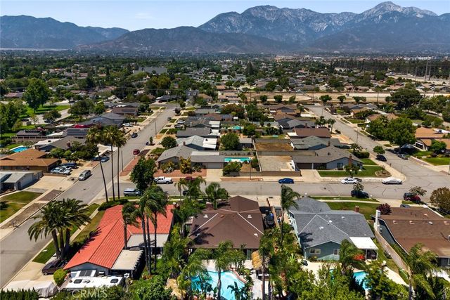 356 E Cumberland, Upland, CA 91786