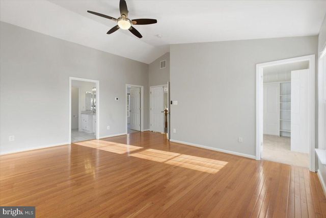 1505 SPOONBILL CT, Woodbridge, VA 22191