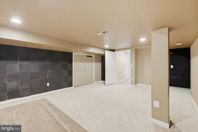 1505 SPOONBILL CT, Woodbridge, VA 22191