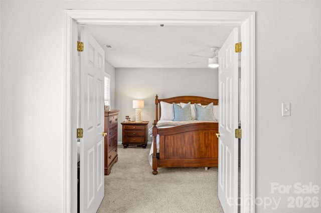 1104 Hulston Court, Charlotte, NC 28211