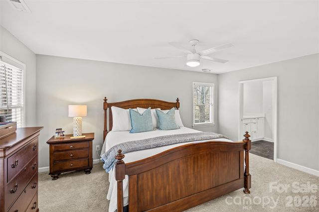 1104 Hulston Court, Charlotte, NC 28211