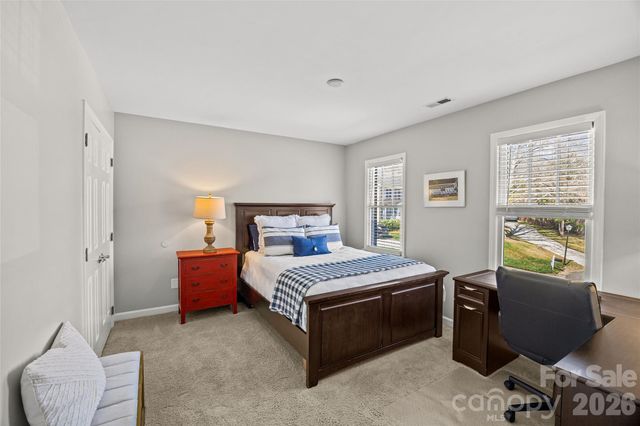 1104 Hulston Court, Charlotte, NC 28211