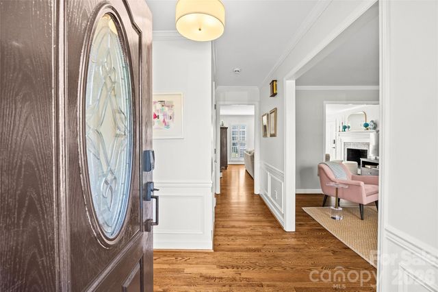 1104 Hulston Court, Charlotte, NC 28211