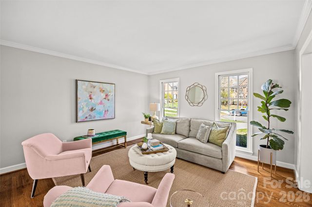 1104 Hulston Court, Charlotte, NC 28211