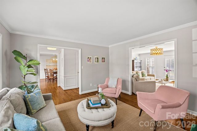 1104 Hulston Court, Charlotte, NC 28211