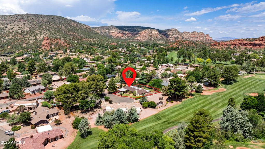 Image 2 of property listing at 25 Miner Circle, Sedona, AZ 86351
