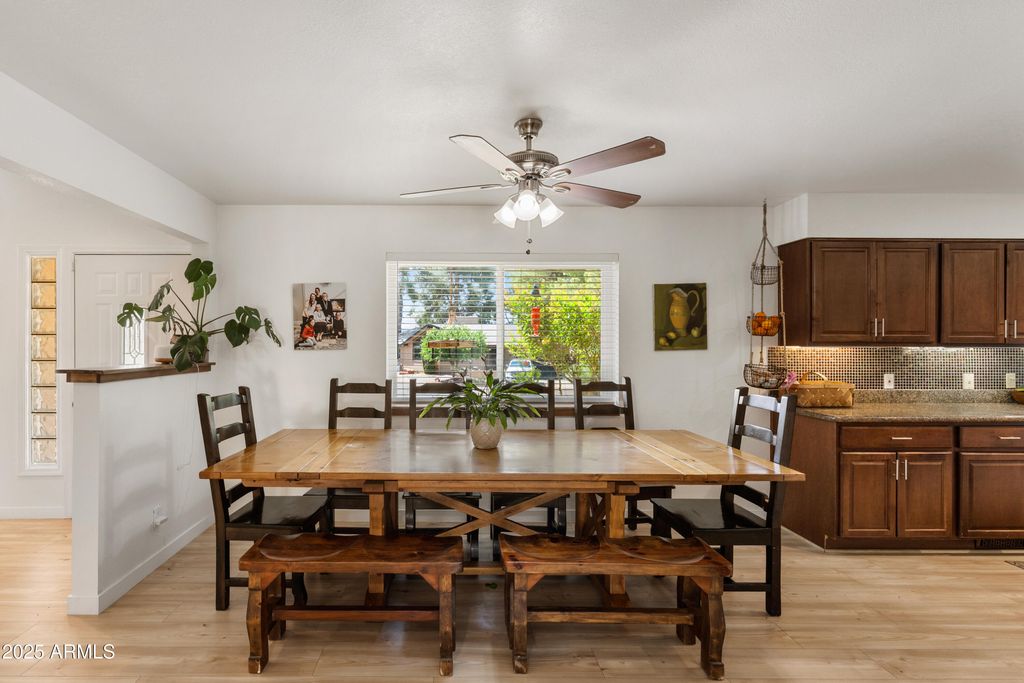 Image 20 of property listing at 25 Miner Circle, Sedona, AZ 86351