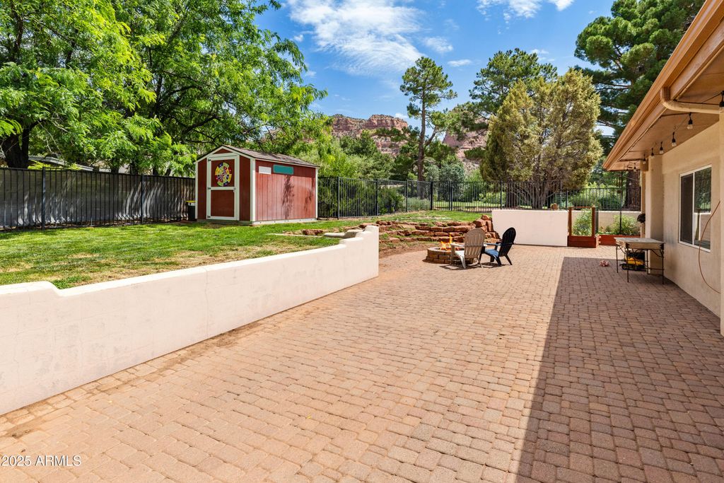 Image 45 of property listing at 25 Miner Circle, Sedona, AZ 86351