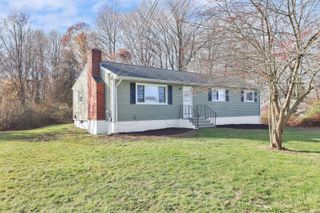 2064 Long Hill Road, Guilford, CT 06437