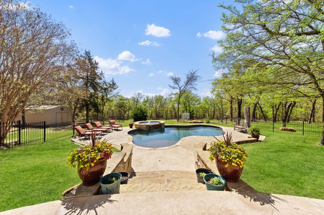 6630 E FM 455, Pilot Point, TX 76258