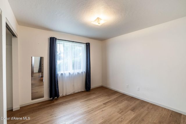 909 E 11TH AVE, Post Falls, ID 83854