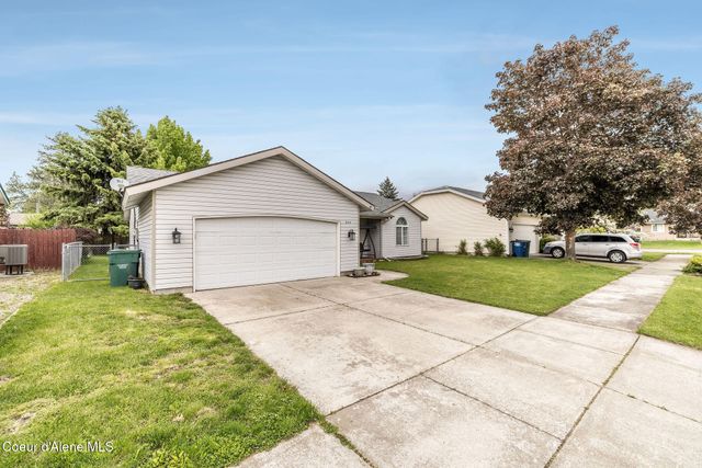 909 E 11TH AVE, Post Falls, ID 83854