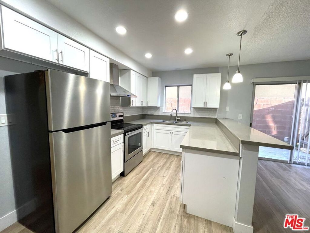 810 Edgewood Street 103, Inglewood, CA 90302