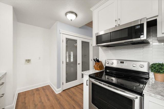 806 Jo Anne Ln, Roseville, CA 95678