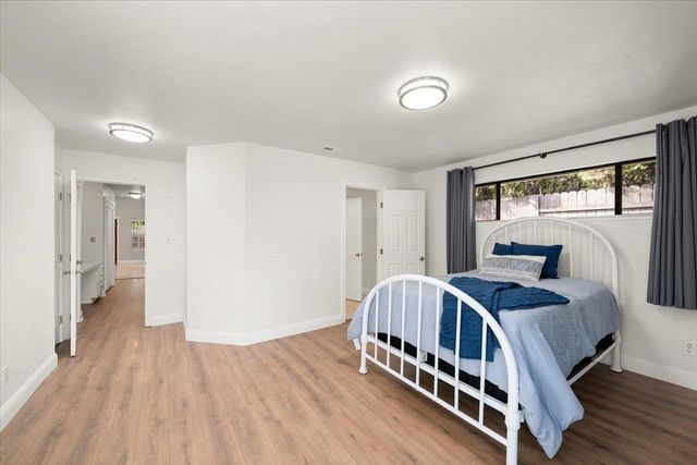 806 Jo Anne Ln, Roseville, CA 95678