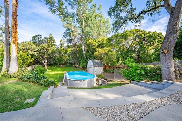 806 Jo Anne Ln, Roseville, CA 95678