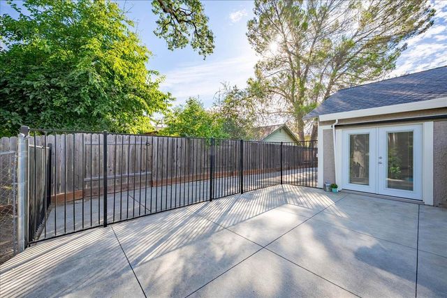806 Jo Anne Ln, Roseville, CA 95678