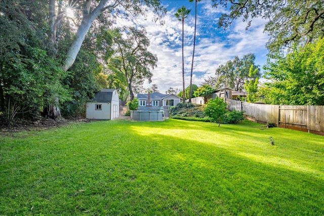 806 Jo Anne Ln, Roseville, CA 95678