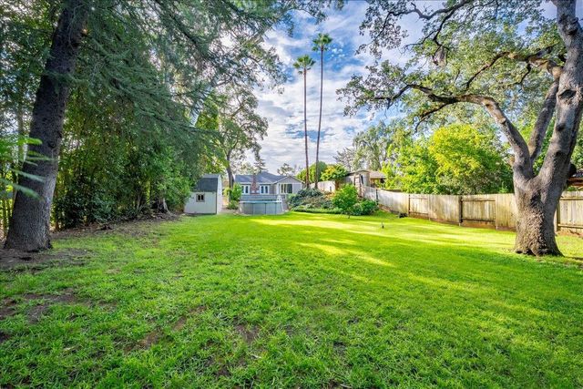 806 Jo Anne Ln, Roseville, CA 95678