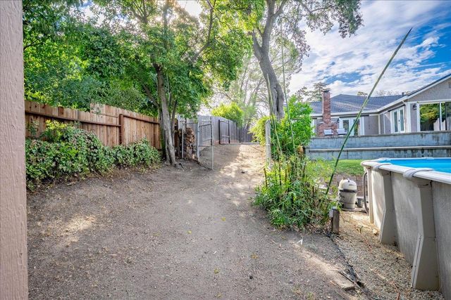 806 Jo Anne Ln, Roseville, CA 95678