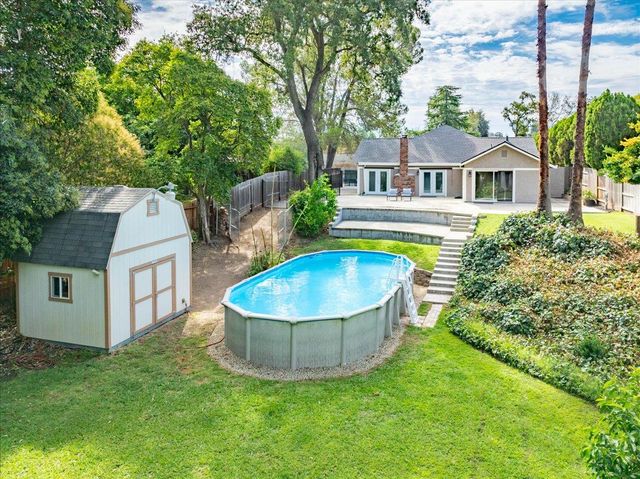806 Jo Anne Ln, Roseville, CA 95678