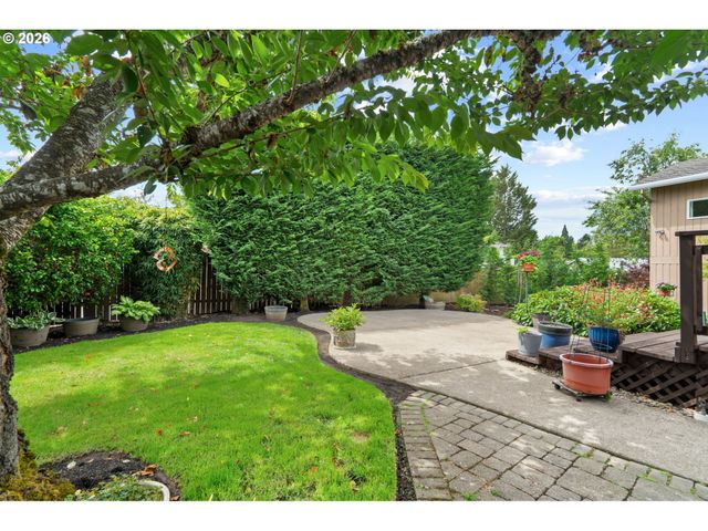 6595 Sw 207TH Ave, Beaverton, OR 97078