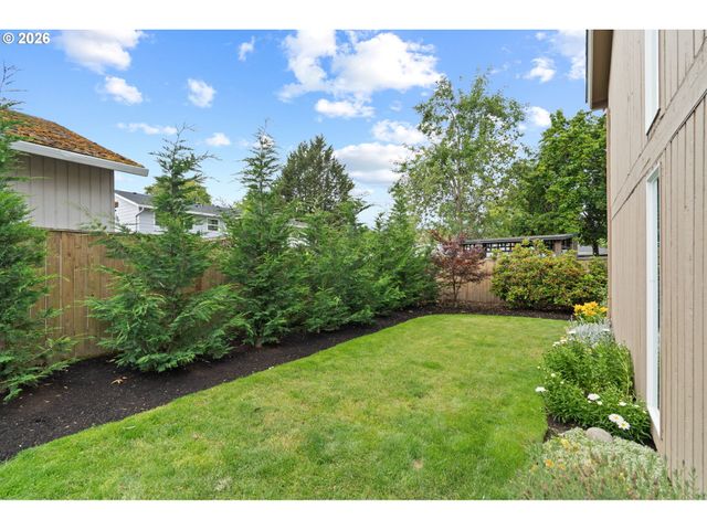 6595 Sw 207TH Ave, Beaverton, OR 97078