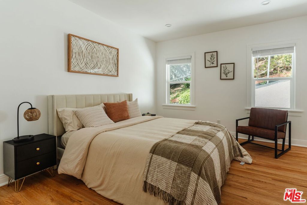 Image 18 of property listing at 3135 Minnesota Street, Los Angeles, CA 90031