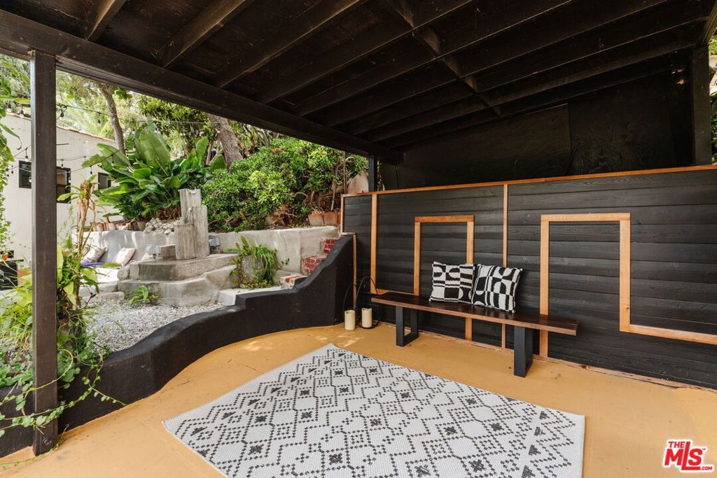 Image 50 of property listing at 3135 Minnesota Street, Los Angeles, CA 90031