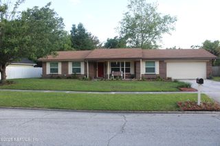 7224 BLACKBERRY Lane N, Jacksonville, FL 32244