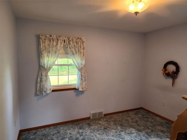 727 BURKHART Avenue, Erie, PA 16511