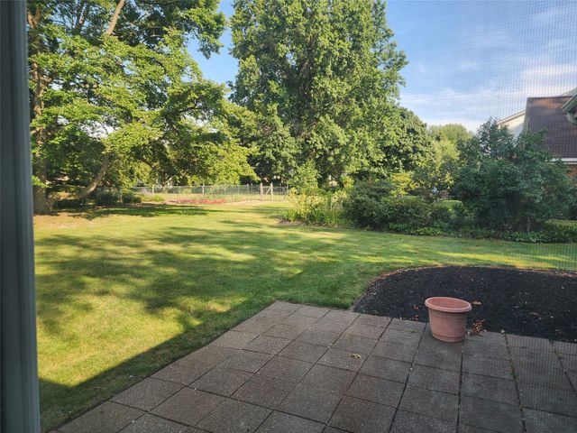727 BURKHART Avenue, Erie, PA 16511