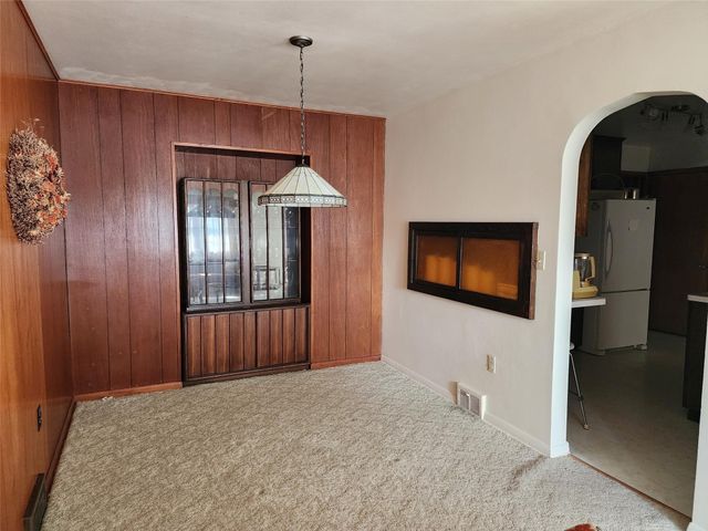727 BURKHART Avenue, Erie, PA 16511