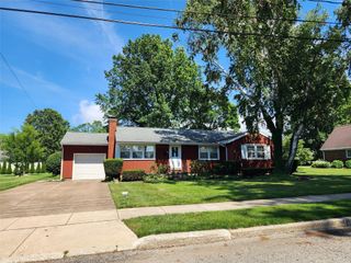 727 BURKHART Avenue, Erie, PA 16511